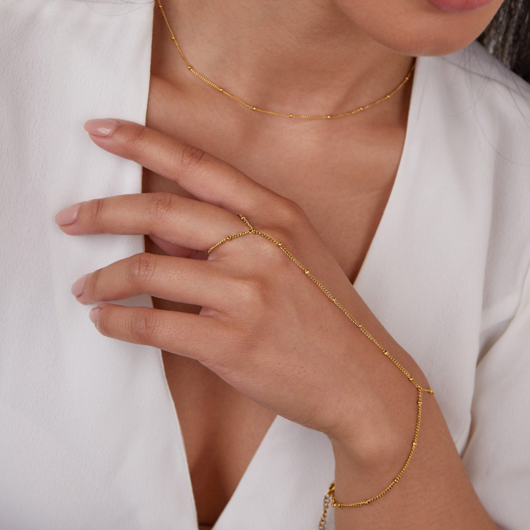 18K Gold Hand Chain Bracelet Jewelry
