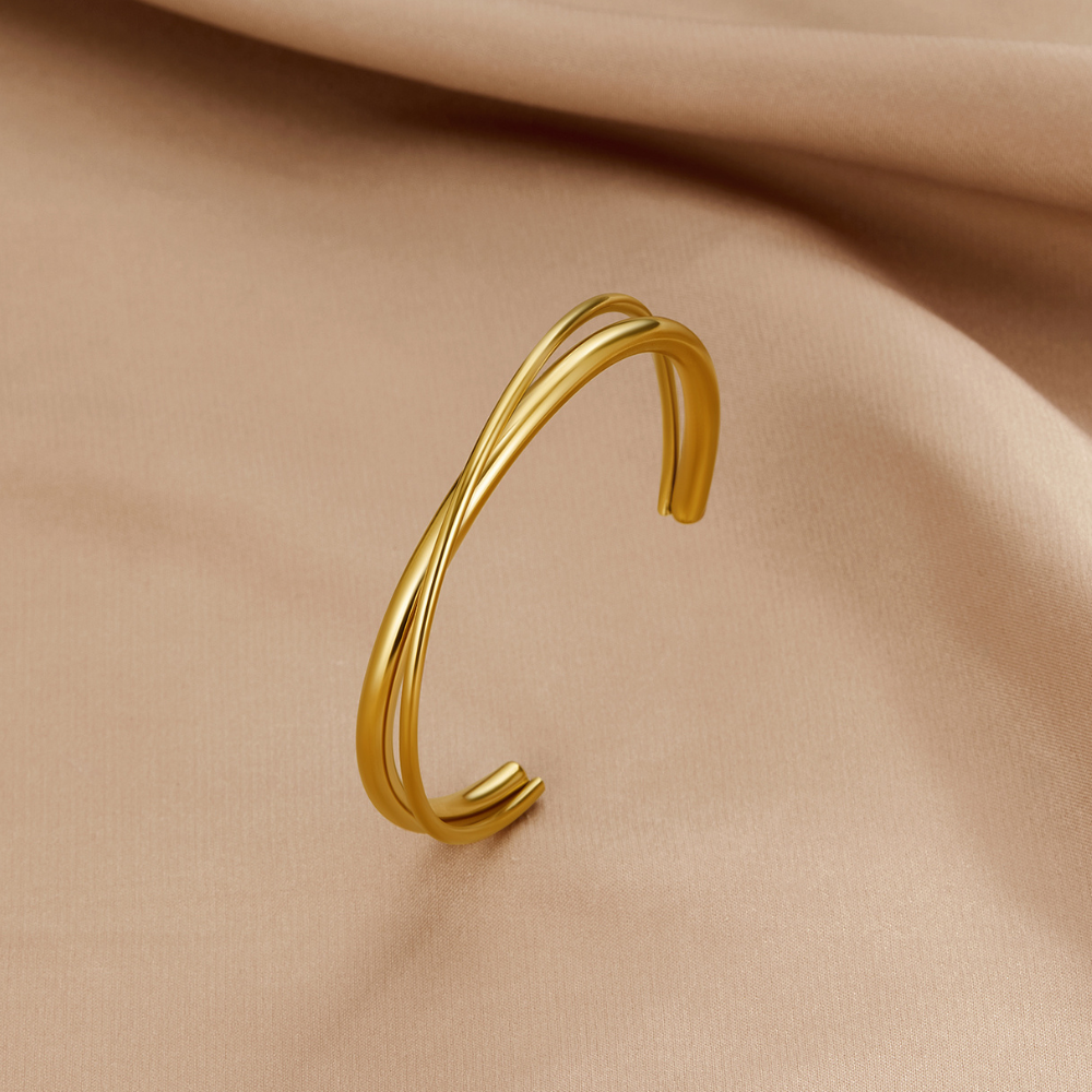 Gold Twist Design Bracelet for Women