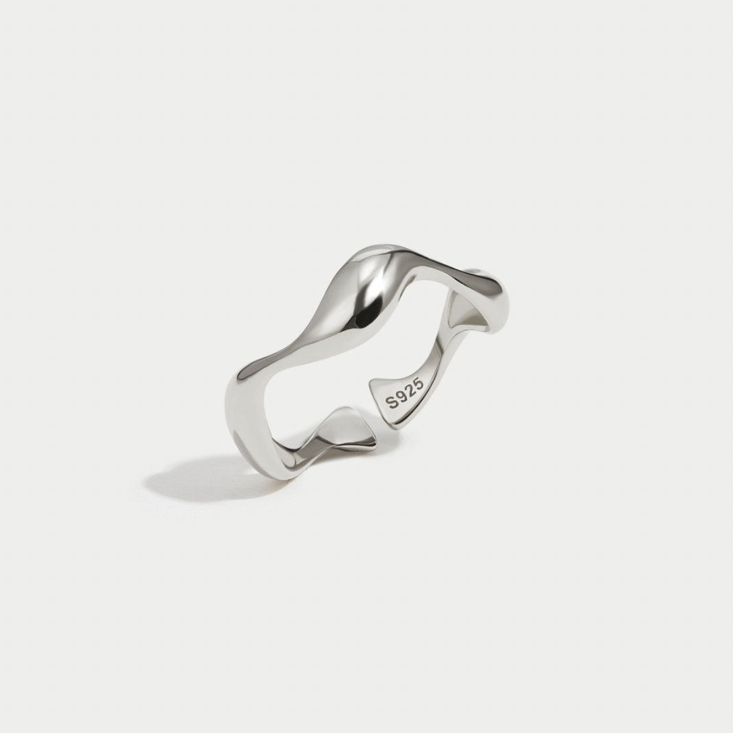 Elegant Silver Wave Design Ring
