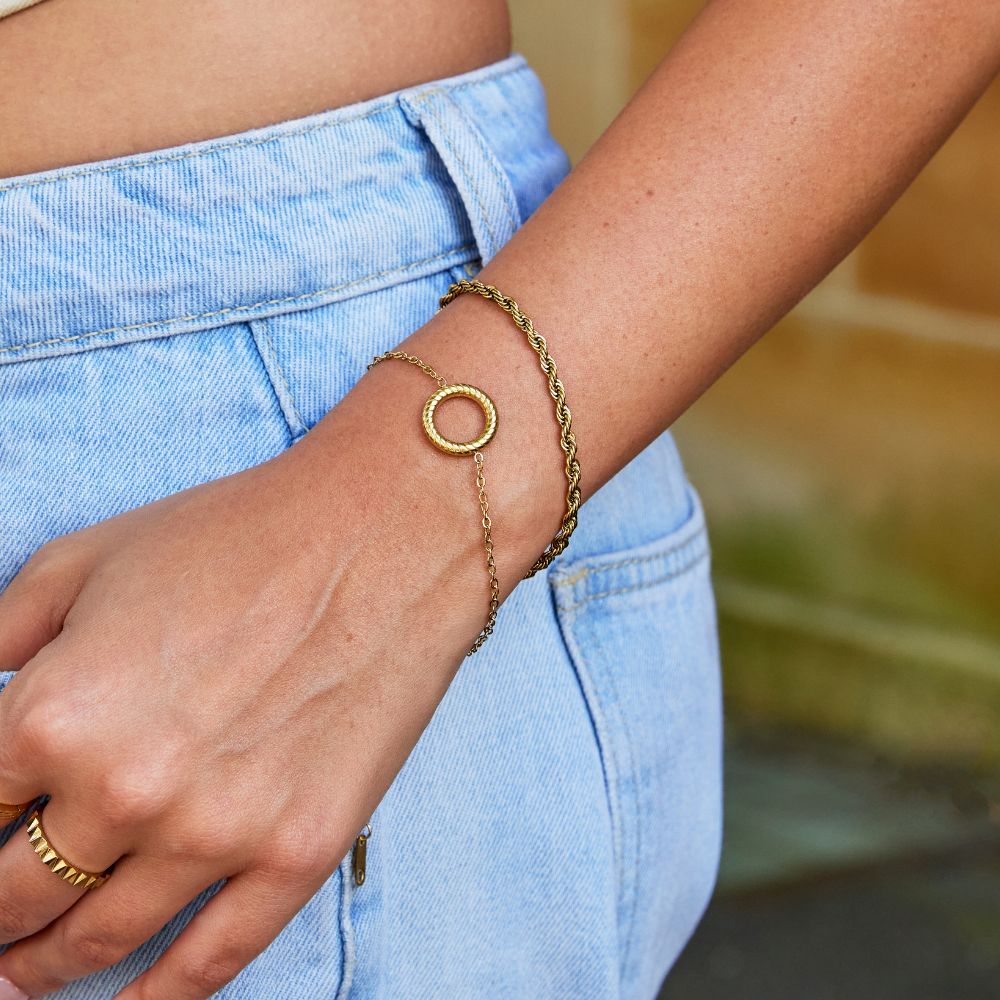 Gold Circle Charm Bracelet for Women
