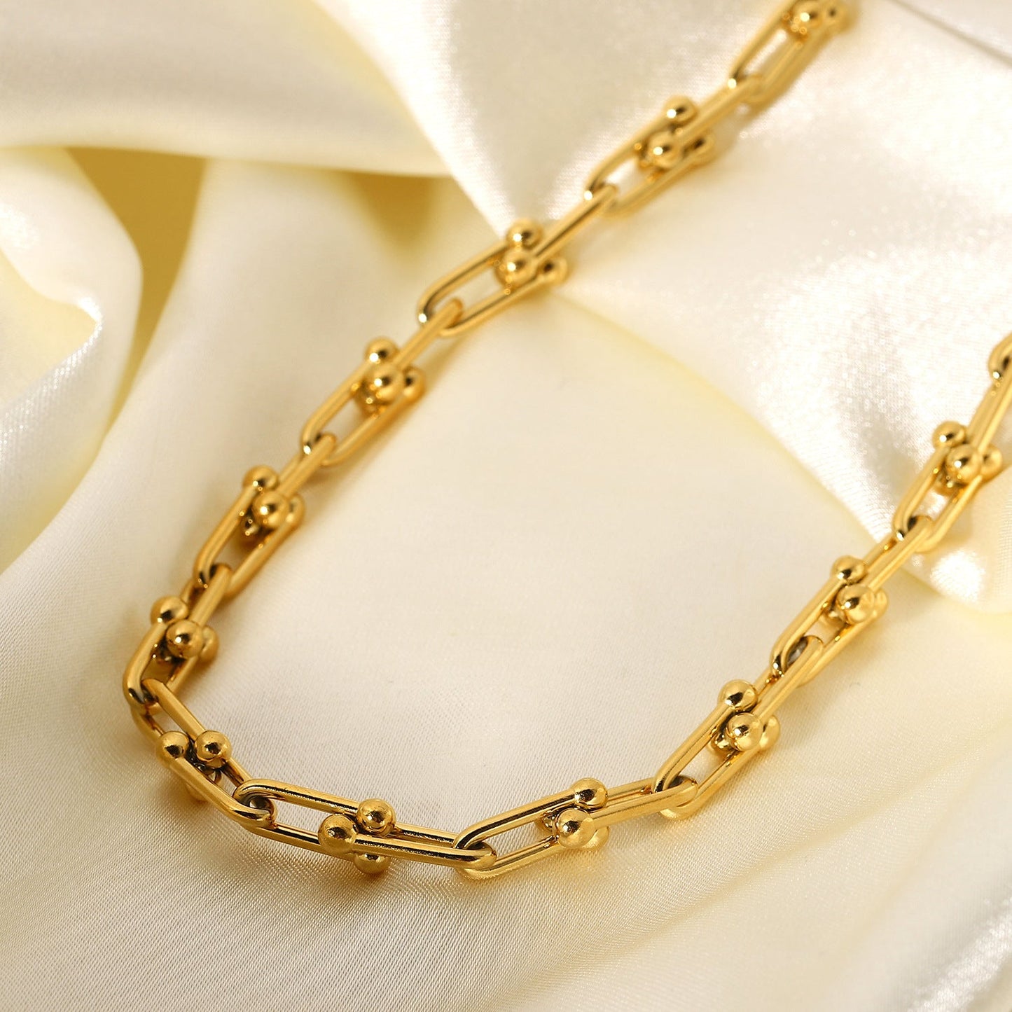 Gold Chain Necklace for Elegant Style