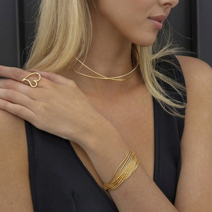 Gold Chelsea Necklace with Elegant Design