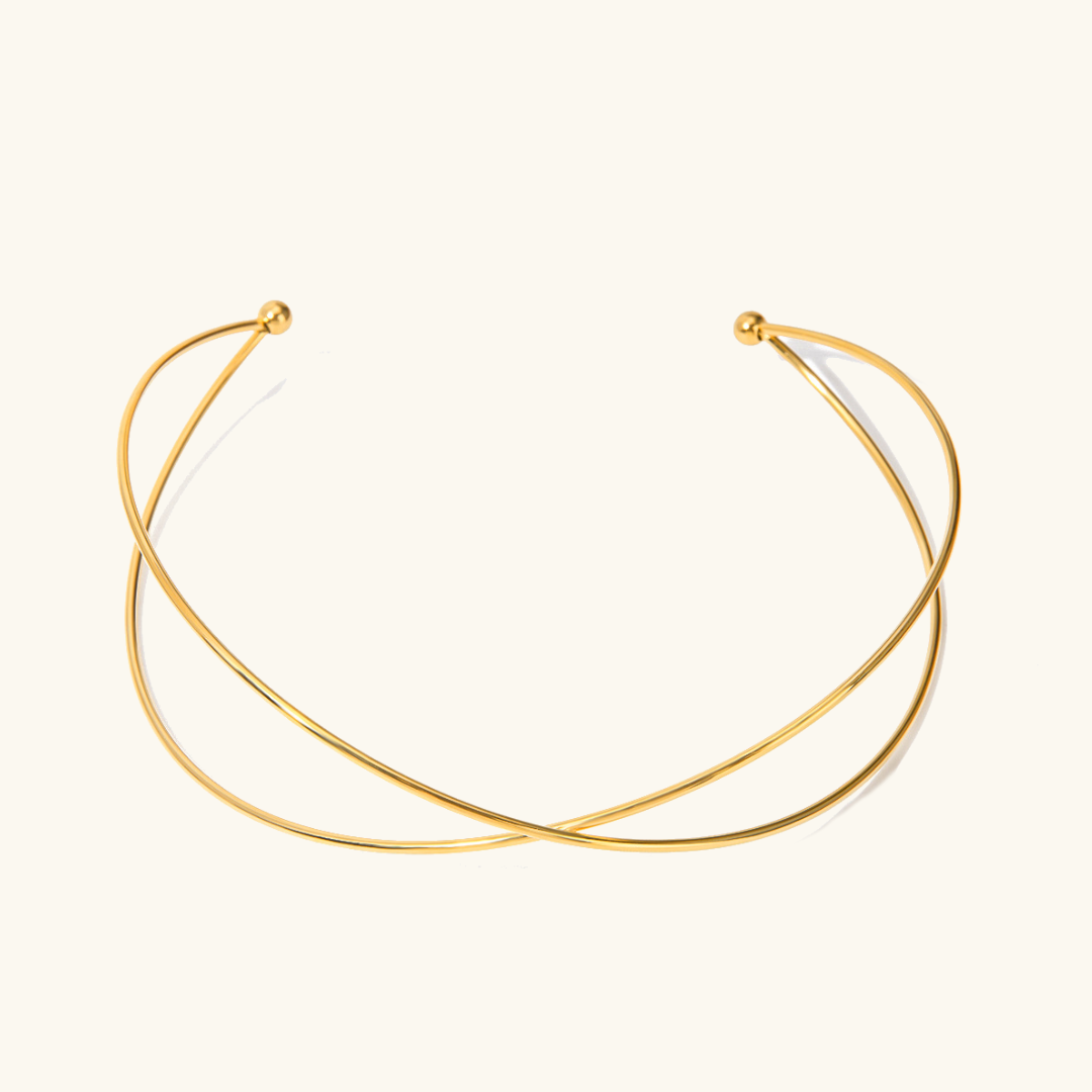 Gold Chelsea Necklace with Elegant Design