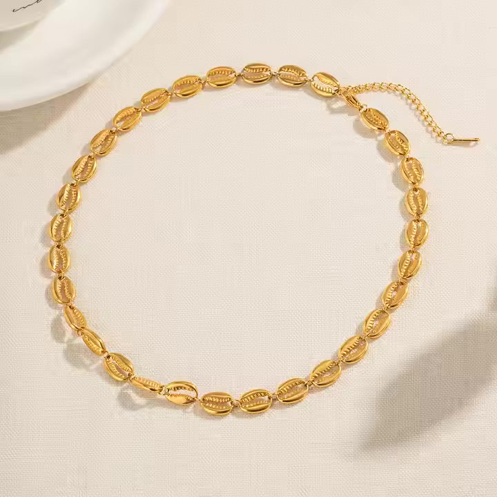 Gold Seashell Pendant Necklace for Women