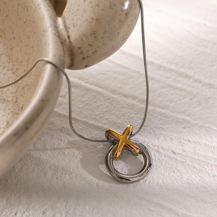 Knot Design Mirabelle Ring Necklace