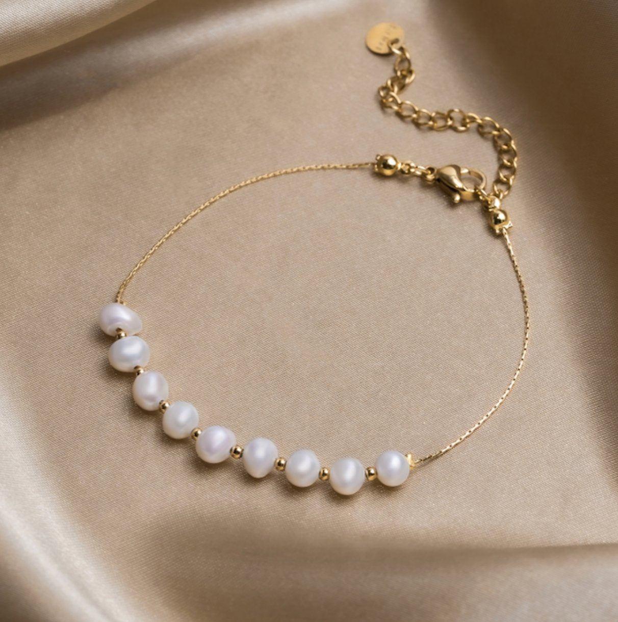 Freshwater Pearl Bracelet for Elegant Style