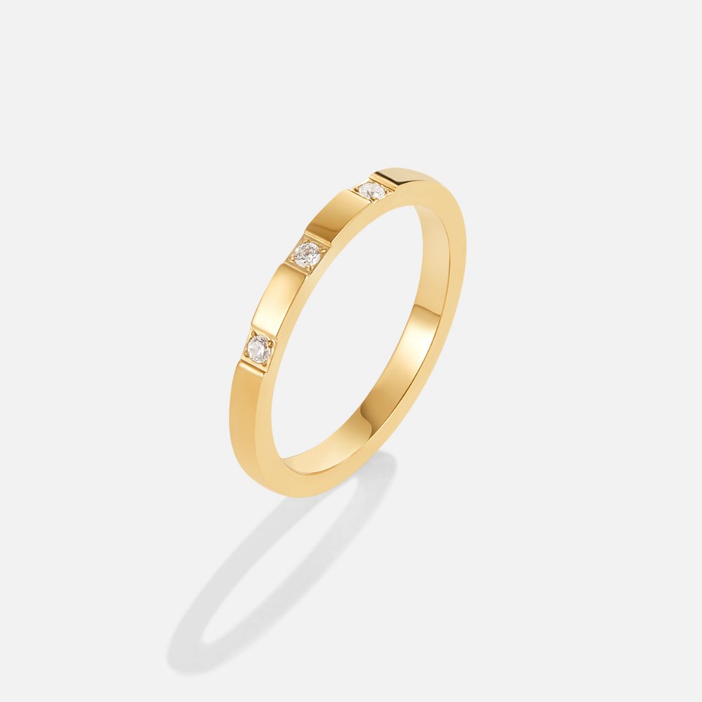 Crystal Lucia Statement Ring for Elegance