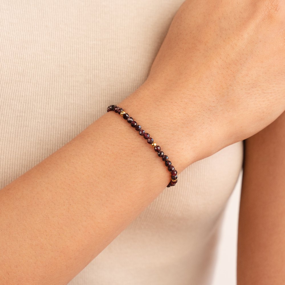Red Garnet Gemstone Bead Bracelet