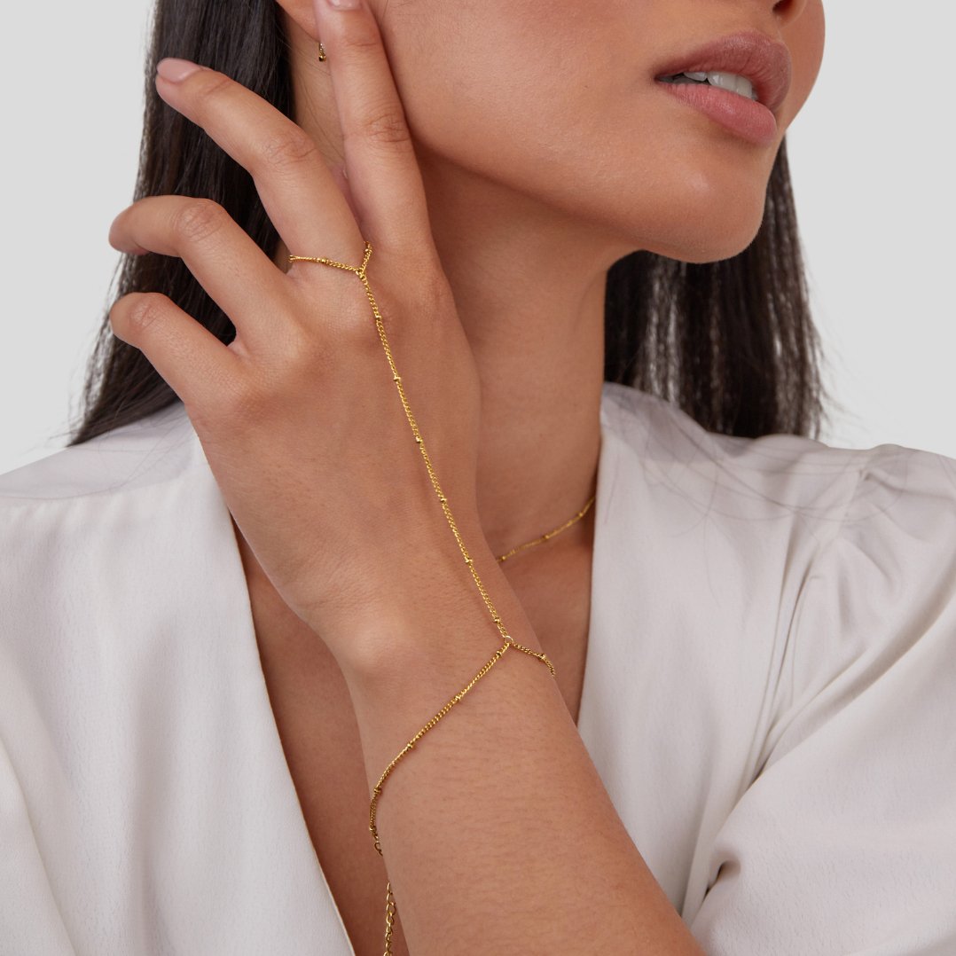 18K Gold Hand Chain Bracelet Jewelry