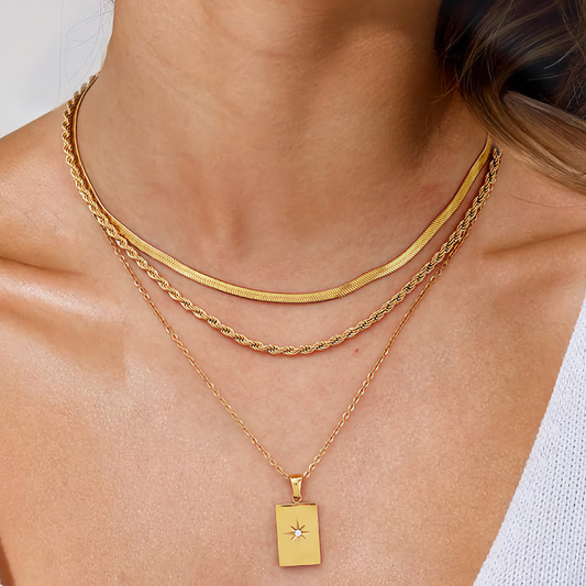 Layered Gold Necklace for Elegant Style