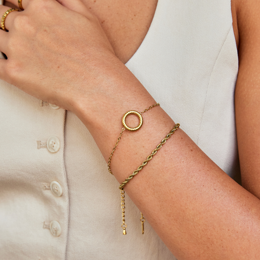 Gold Circle Charm Bracelet for Women