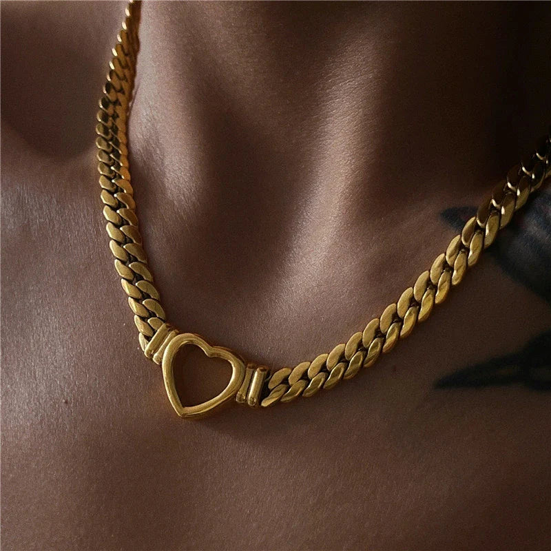 Heart-Shaped Choker Necklace for Women