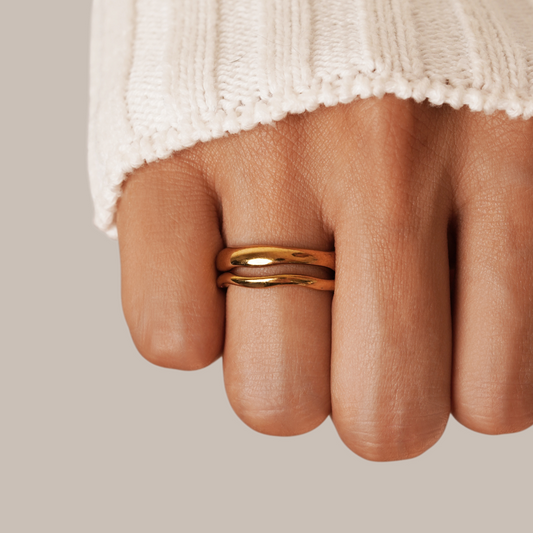 Thin Wave Gold Ring for Women