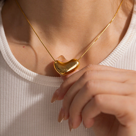 Gold Cassia Necklace with Delicate Design