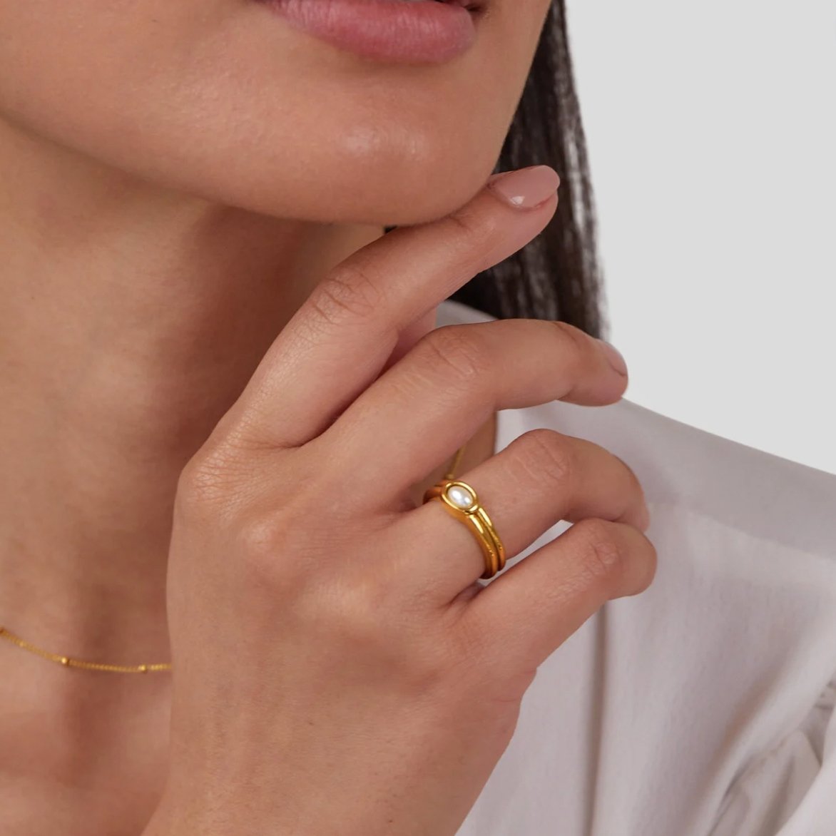 Chunky Pearl 18K Gold Statement Ring