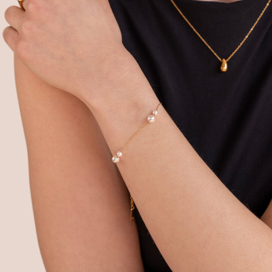 Dainty Pearl Bracelet for Elegant Style