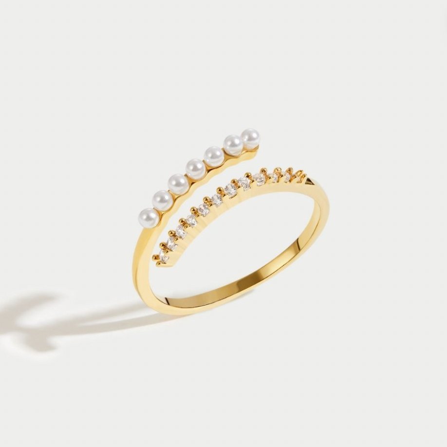 Pearl and Crystal Wrap Ring